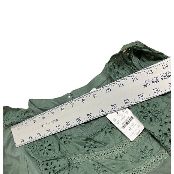 J Crew Top Women’s M Green Long-sleeve Eyelet Ruffle Cotton BN638 Modest Dainty - Picture 9 of 13